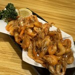 炭火焼 焼鳥酒場 虜 - 川エビの唐揚げ