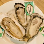 Jioisuta Zukaki Semmonten - 牡蠣サンプラー3つセット