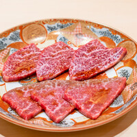 江戸焼肉 - ヒレ食べ比べ 三重県 純血但馬牛 53ヶ月ヒレ 純血但馬万葉牛 ヒレ