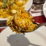 インド・ネパールレストラン プルナディープ - イカビリヤニ アップ