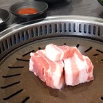 熟成肉専門店 ヨプの王豚塩焼 - 