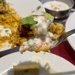 インド・ネパールレストラン プルナディープ - ライタをかけてアップ
