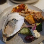 Louca's Restaurant - シェアでOK