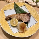 割烹 中むら - ぶり塩焼