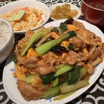 中国名菜処 悟空 - 豚肉きくらげ卵炒め 定食