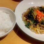 社 - 焼きそばセット　600円