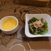 煉瓦 - ●欧風カレーセット　1,610円（単品　1,200円）
セット内容 : 
欧風カレー、サラダ、スープ、デザート、ドリンク