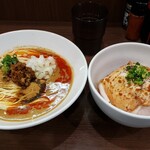 ヌードル＆スパイスカレー 今日の1番 - 限定A(節担々ソバ) 1300円
                                & 肉ご飯(ローストポーク) 400円