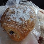 焼きたてパン工房Panca - パン・オ・ショコラ