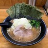 Yokohama Ramen Mannenya - ラーメン850円。海苔増し100円。