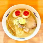 RAMEN ガモウスマイル - 