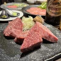 焼肉SEJONG 丸の内店 - 特選三種盛(サーロイン、上ハラミ、ヒレ)