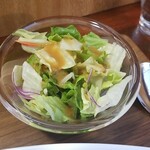 キッチン ブルー グローブ - サラダ、のアップ