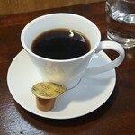 キッチン ブルー グローブ - ホットコーヒーのアップ