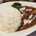 キッチン ブルー グローブ - ビーフストロガノフのアップ