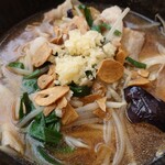 食事処　七福 - 秋ナスとにんにくラーメン