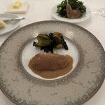 ラ・トゥーエル - ❼コルベールのロティ、ソースアルビュフュラ、白トリュフ前