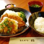 とんかつ稲 - 自慢の「おろしかつ定食」945円。創業以来のランチ一番人気！