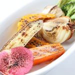 Kinukawa - 契約農家直送の有機野菜と、旬の新鮮なシーフードを使用