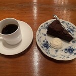 十一房珈琲店 - 2023.12.08 (金)   イタリアンロースト&ガトーショコラ　税込1220円（税込）