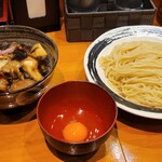 ラーメン 坊也哲 - ビューです