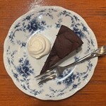 十一房珈琲店 - 2023.12.08 (金)   ガトーショコラ　500円（税込）