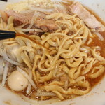 ラーメン二郎 - 赤酢投入～♪