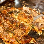 Okonomiyaki Tsunagu - イカ明太子玉大盛り(お好み焼き)　／ふわふわでまいう～