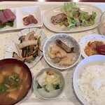 ぷーすけ - 野菜いため定食700円