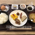 ホテルグリーンコア - 料理写真:朝食バイキング、500円。