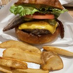 SAKURA BURGER - 