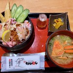 Notomae Sushi Morimori Sushi - 香箱かに丼　2023年12月