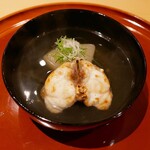 銀座 しのはら - 虎河豚,蕪のお椀