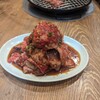 焼肉 牛和華 - 山盛りカルビ