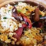 南粤美食 - 「腸詰め干し肉貝柱釜飯」