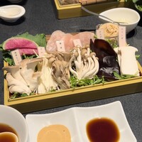 Shangri-La’s secret 表参道店 - 