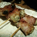 Sumishun - カキとベーコン串焼き