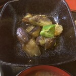 食事処ひろ - 小皿の茄子の煮浸し