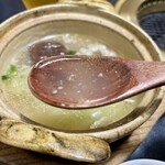 Miraku - 牛骨スープみたいな感じで塩加減が絶妙。