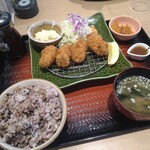 Ootoya - 江田島産 大粒牡蠣フライ定食（4個）（五穀米大盛） 1230円(税込)
                        