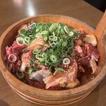 曽根崎ホルモン よう太 - ホルモン1kg盛り