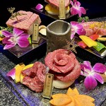 個室焼肉 夜桜 - 肉の盛り合わせ（クリスマスver）