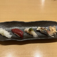 寿司上野坂 - 