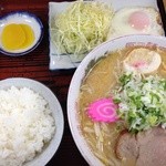 味の五十番 - みそラーメン定食♡