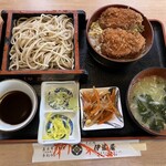 伊藤屋 - 料理写真:どんぶりランチ　ソースカツ丼ともりそば