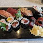 Tachigui Zushi Ando Ba-Sushi Dokoro Yachiyo - 