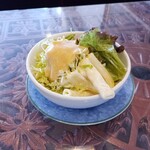 Nisu Kai - 定食付属のサラダ