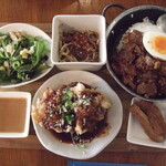 はらぺこ飯店 - ルーローハン