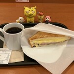 カフェ・ベローチェ - 料理写真:モーニングCセット　480円(税込)