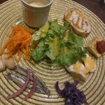 フルール ド セル - 前菜　蟹の茶碗蒸しが美味〜